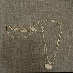 Kendra Scott necklace